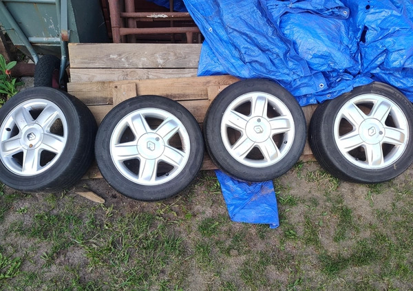 Renault Clio cena 3250 przebieg: 217000, rok produkcji 2002 z Poznań małe 326